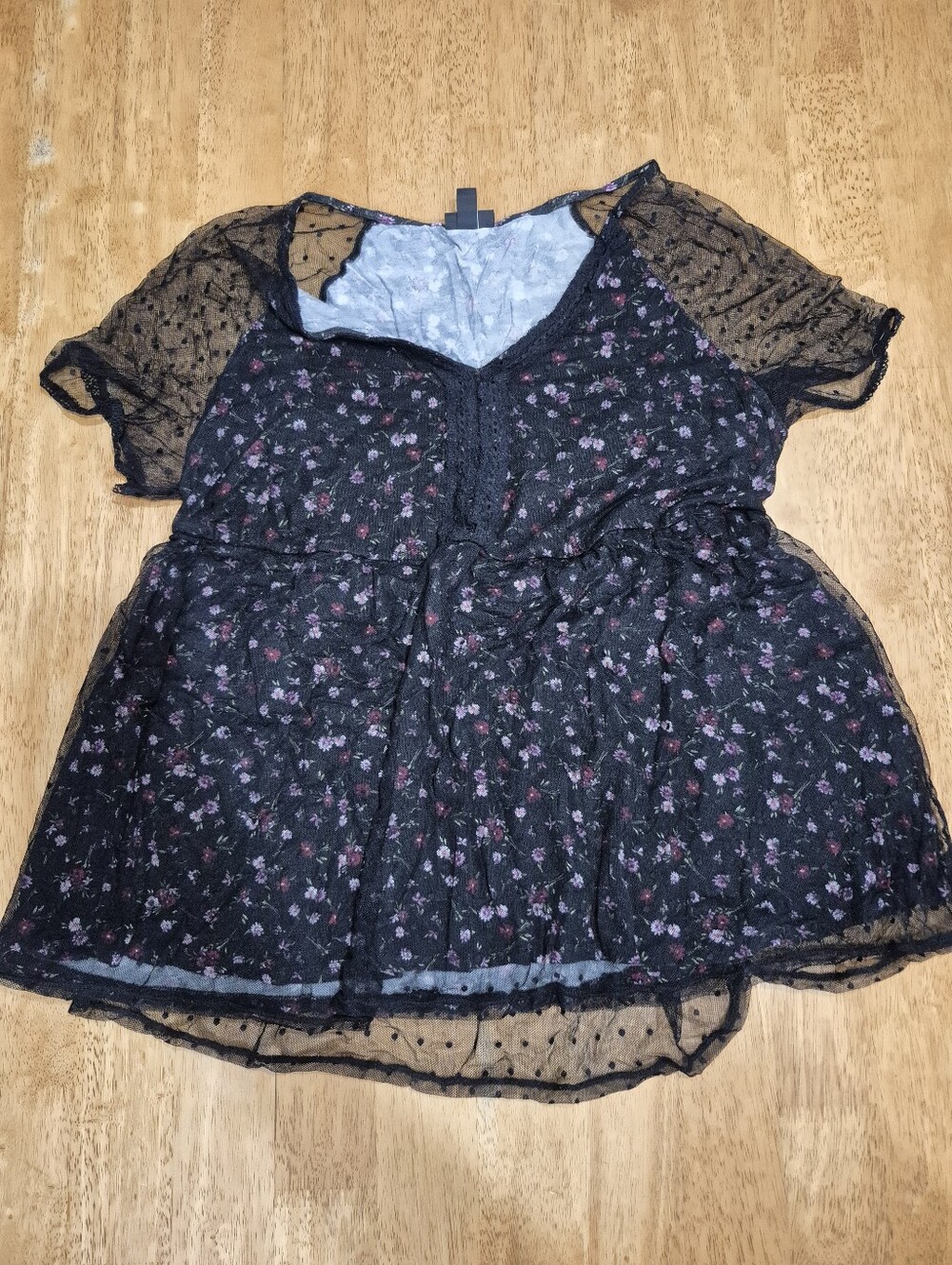 EUC torrid Black Floral Babydoll Top Blouse With Mesh Overlay